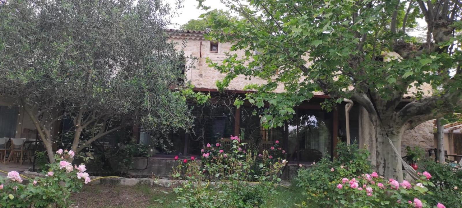 Lou Boulugi Hotel Aix-en-Provence Exterior foto