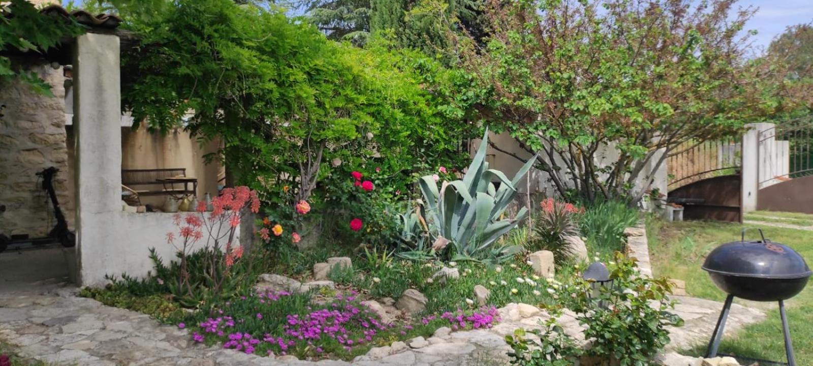 Lou Boulugi Hotel Aix-en-Provence Exterior foto